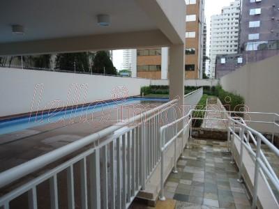 Apartamento para alugar com 2 quartos, 66m² - Foto 9