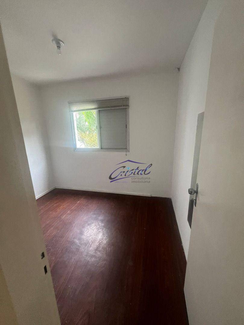 Apartamento para alugar com 3 quartos, 73m² - Foto 11