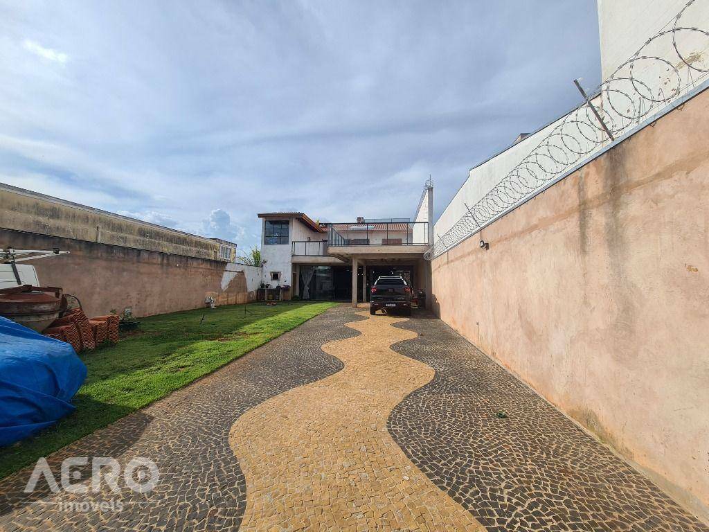 Casa à venda com 2 quartos, 280m² - Foto 30