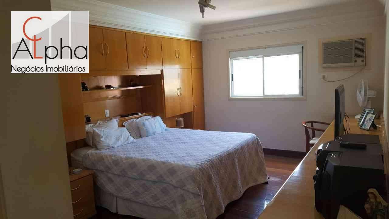 Sobrado à venda com 4 quartos, 580m² - Foto 17