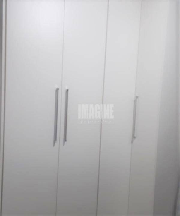 Apartamento à venda com 2 quartos, 73m² - Foto 4