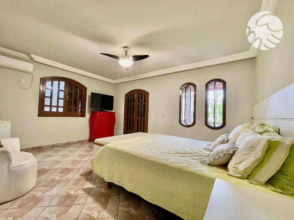 Casa à venda com 6 quartos, 428m² - Foto 12