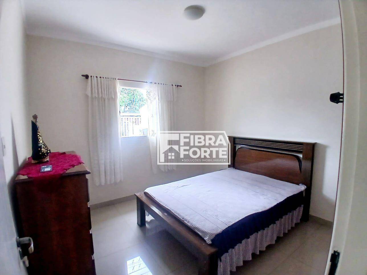 Casa à venda com 2 quartos, 158m² - Foto 12