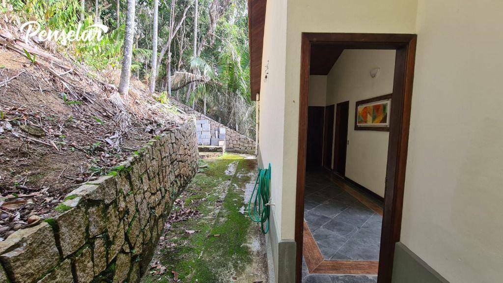 Casa de Condomínio à venda com 4 quartos, 320m² - Foto 28