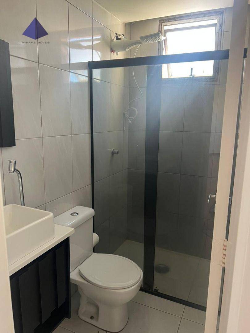 Apartamento para alugar com 2 quartos, 65m² - Foto 4