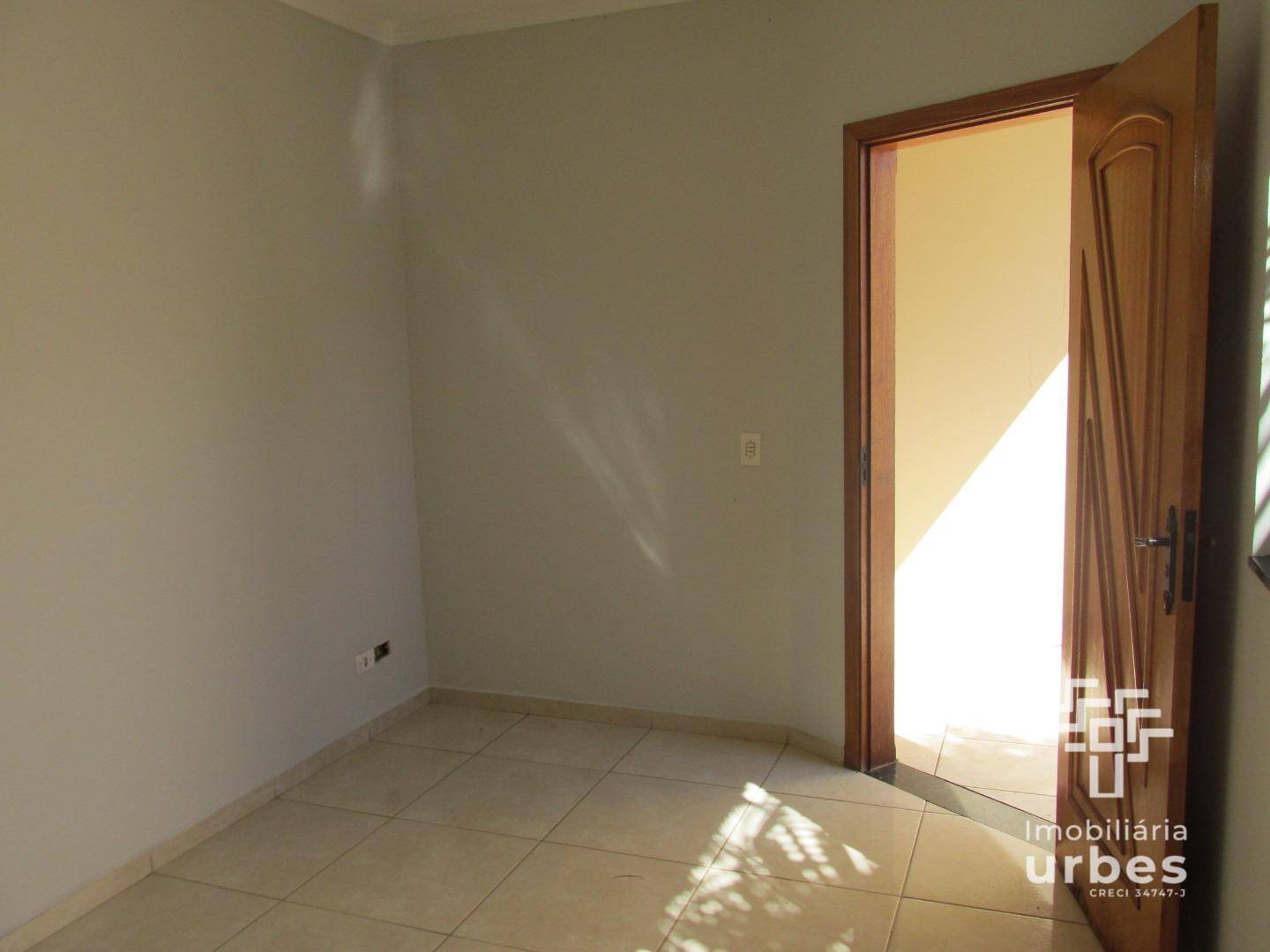 Casa para alugar com 2 quartos, 100M2 - Foto 5