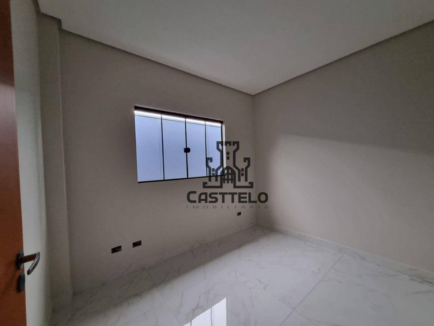 Casa à venda com 3 quartos, 76m² - Foto 11