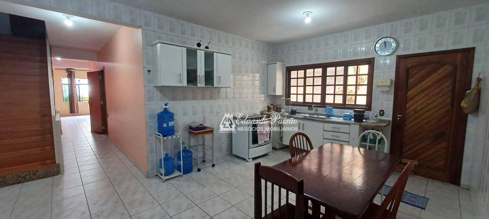 Sobrado à venda com 5 quartos, 274m² - Foto 20