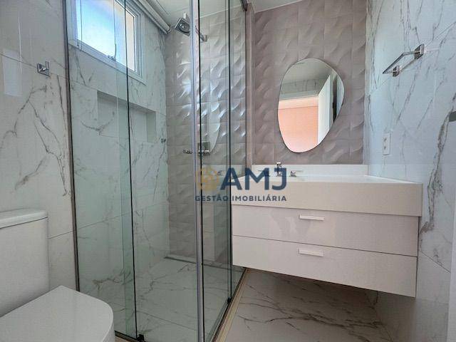 Apartamento à venda com 4 quartos, 237m² - Foto 27