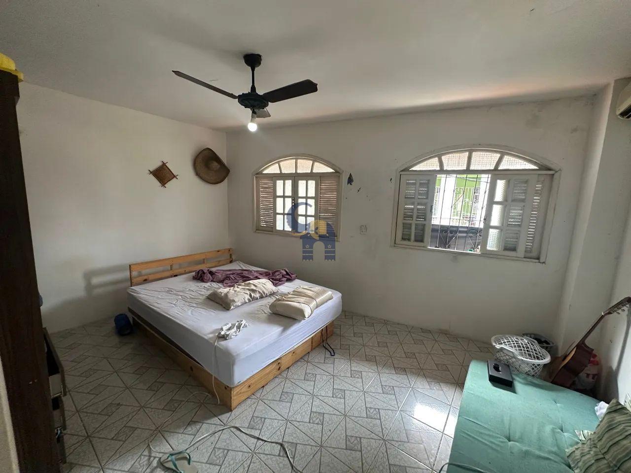 Casa à venda com 4 quartos, 200m² - Foto 13