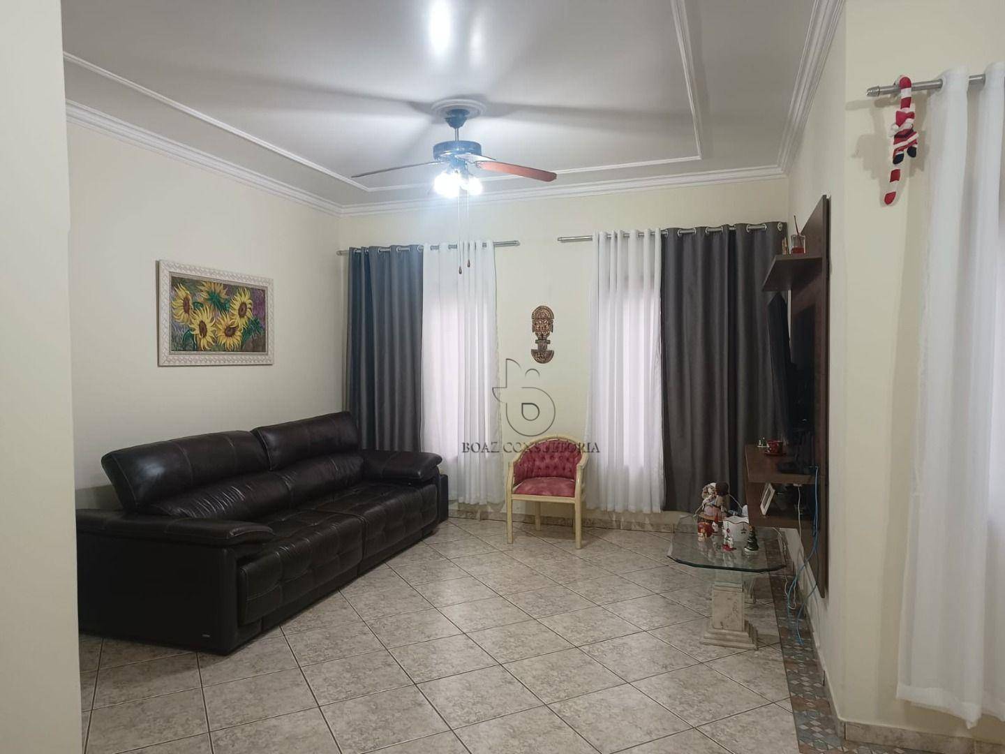 Sobrado à venda com 3 quartos, 300m² - Foto 3