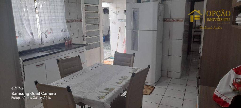 Casa à venda com 2 quartos, 67m² - Foto 11