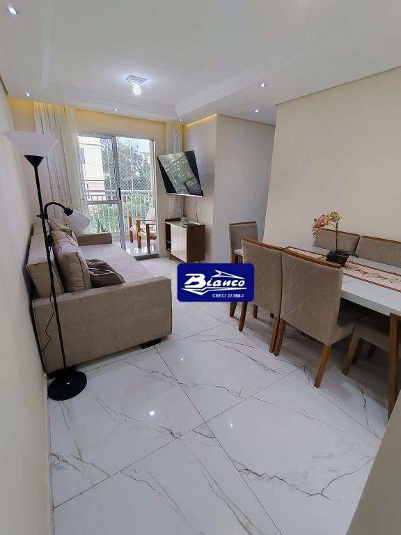 Apartamento, 3 quartos, 61 m² - Foto 1