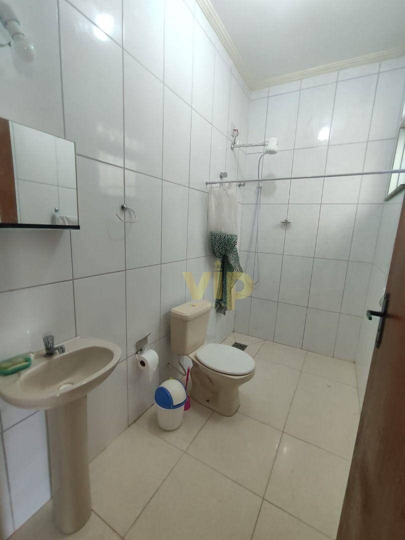 Casa à venda com 2 quartos, 250m² - Foto 9