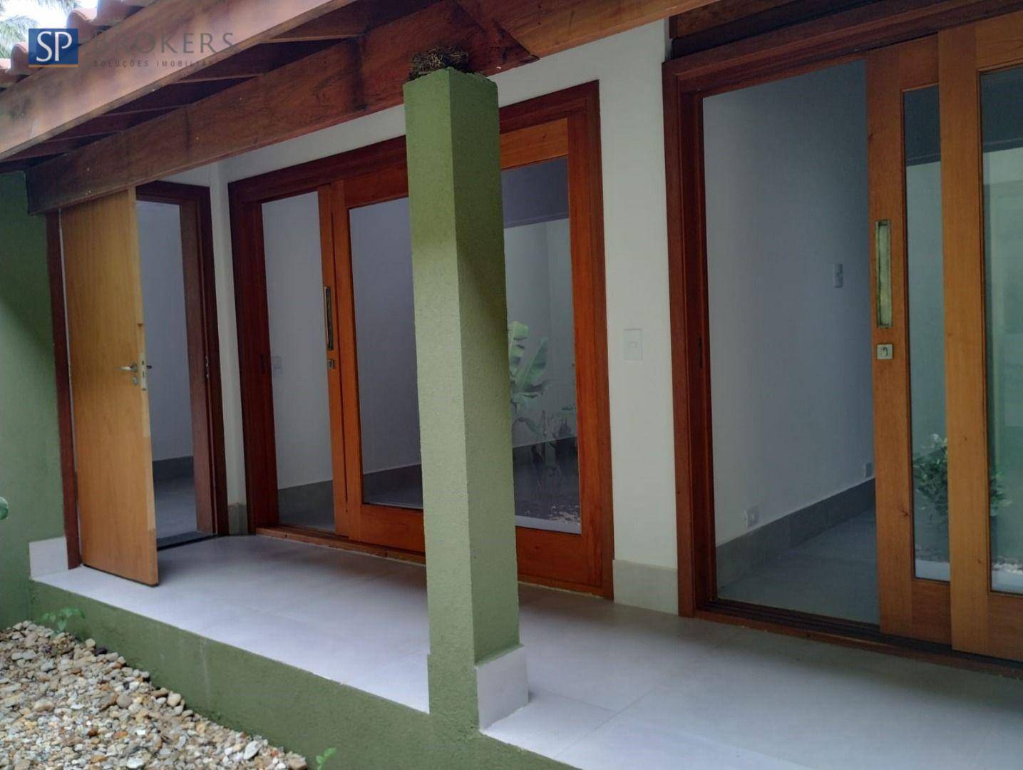 Casa à venda com 3 quartos, 200m² - Foto 11