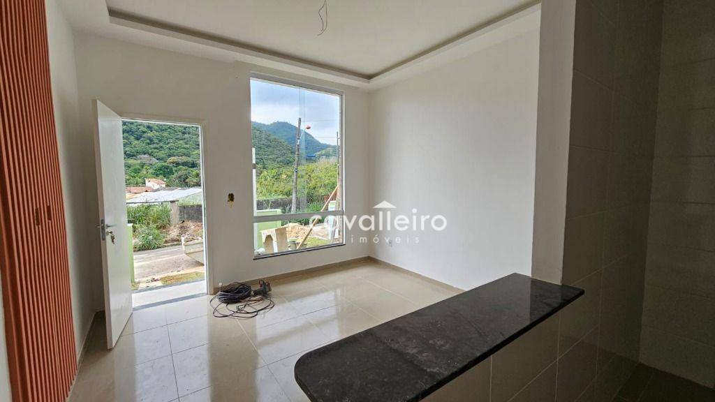 Casa à venda com 2 quartos, 64m² - Foto 11