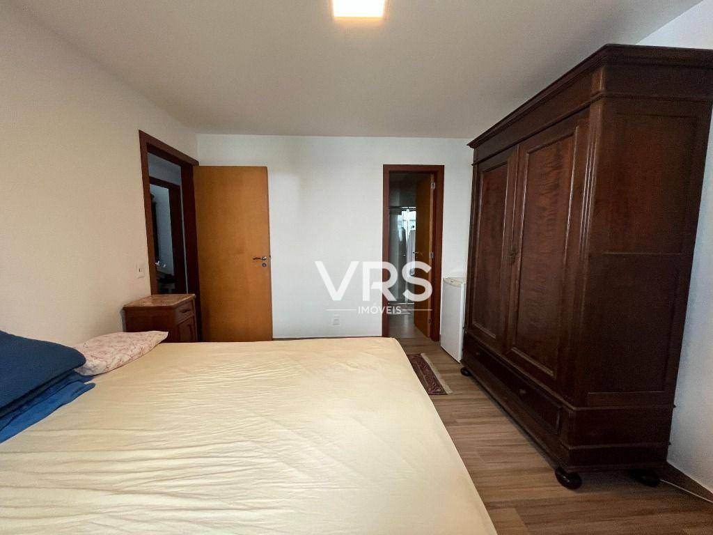 Apartamento à venda com 3 quartos, 138m² - Foto 13