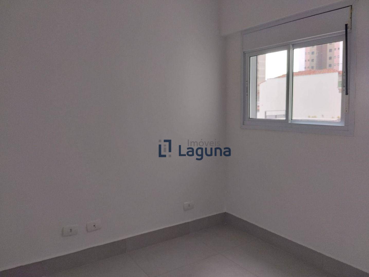 Apartamento para alugar com 2 quartos, 69m² - Foto 15