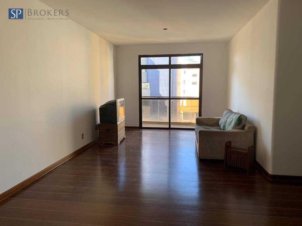 Apartamento à venda com 3 quartos, 172m² - Foto 5