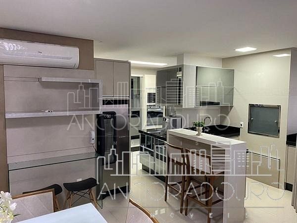 Apartamento à venda com 4 quartos, 150m² - Foto 10