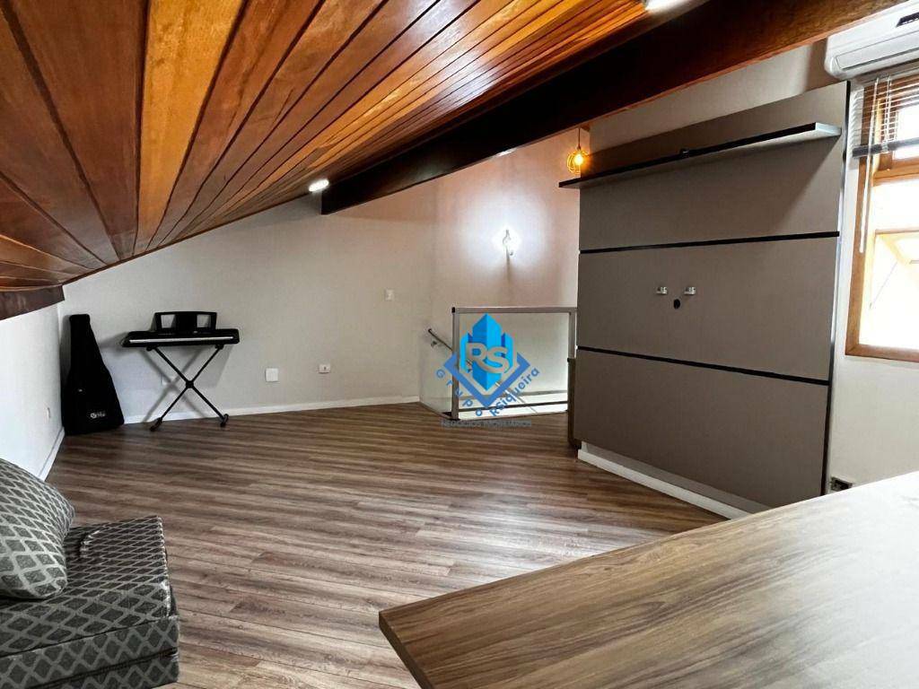 Sobrado à venda e aluguel com 4 quartos, 250m² - Foto 33