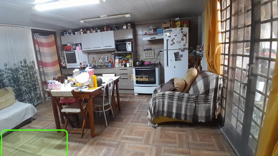 Casa à venda com 2 quartos, 79m² - Foto 11