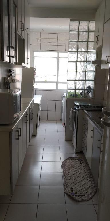 Apartamento à venda com 3 quartos, 67m² - Foto 3