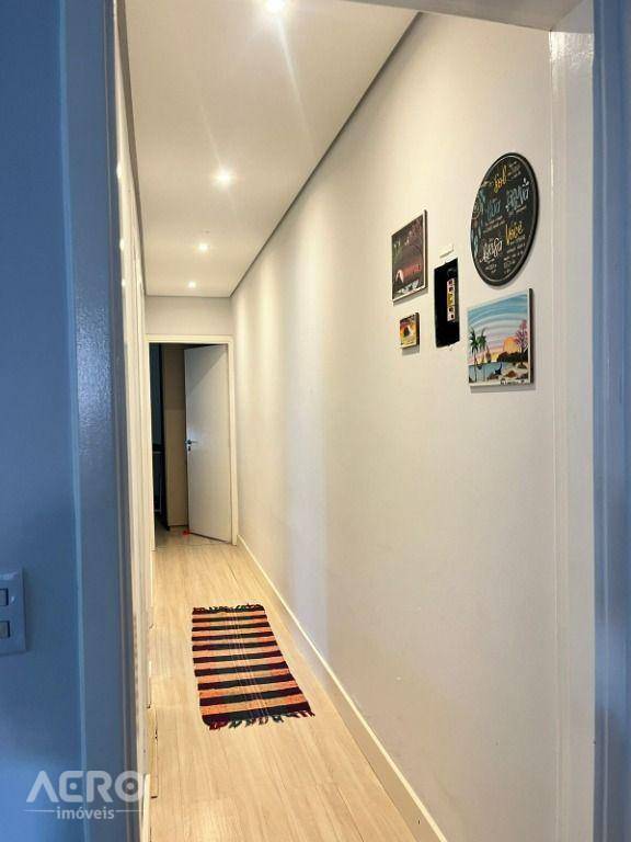 Casa à venda com 2 quartos, 103m² - Foto 12