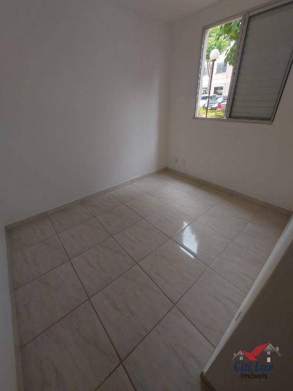 Apartamento à venda com 2 quartos, 48m² - Foto 18