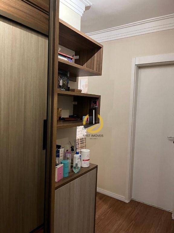 Apartamento à venda com 3 quartos, 147m² - Foto 19