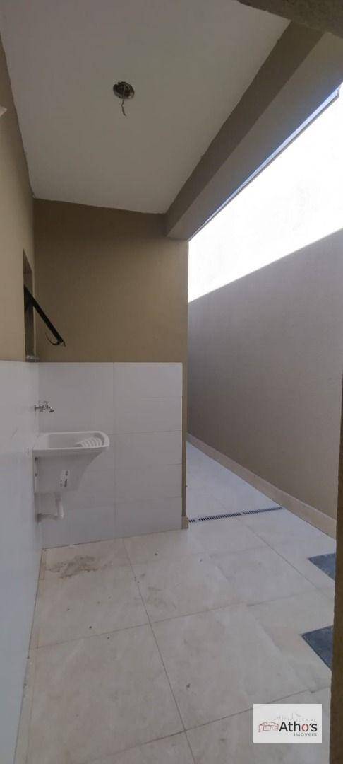 Casa à venda com 2 quartos, 81m² - Foto 12