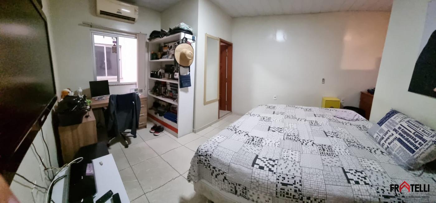 Casa à venda com 4 quartos, 241m² - Foto 10