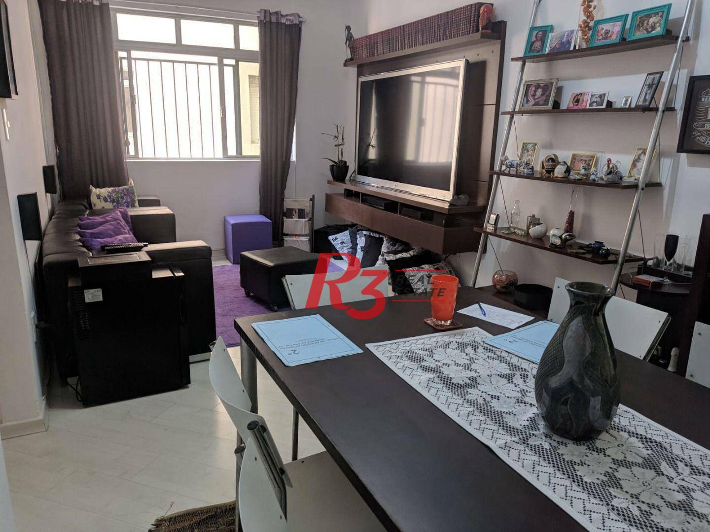 Apartamento à venda com 2 quartos, 77m² - Foto 1