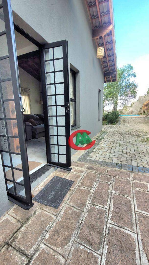 Chácara à venda com 3 quartos, 210m² - Foto 7