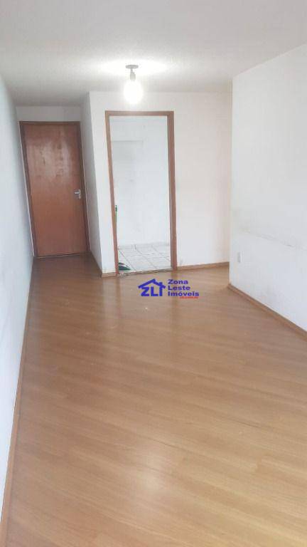 Apartamento à venda com 2 quartos, 44m² - Foto 1