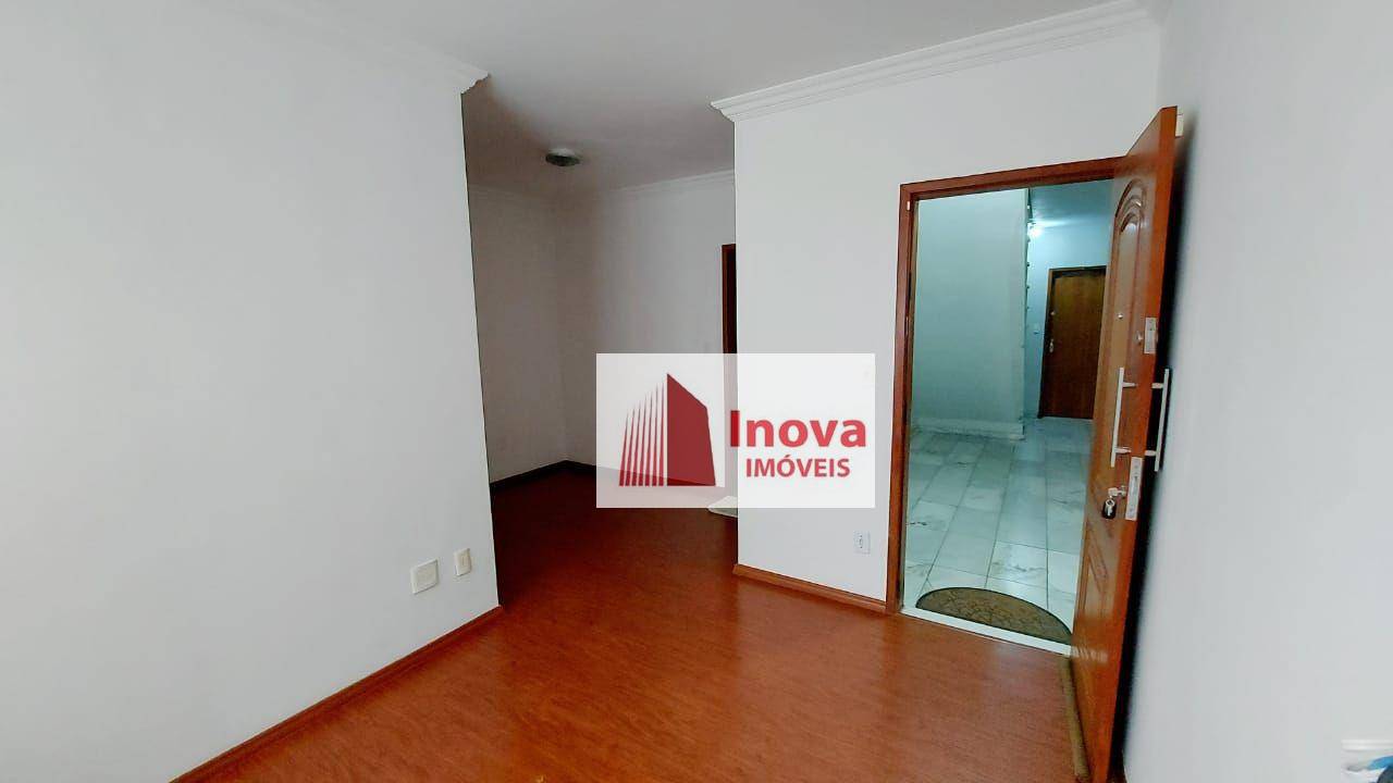 Apartamento à venda com 3 quartos, 100m² - Foto 3