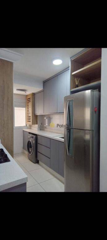 Apartamento à venda com 2 quartos, 51m² - Foto 6