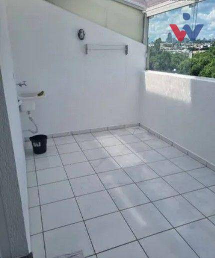 Apartamento à venda com 1 quarto, 45m² - Foto 2