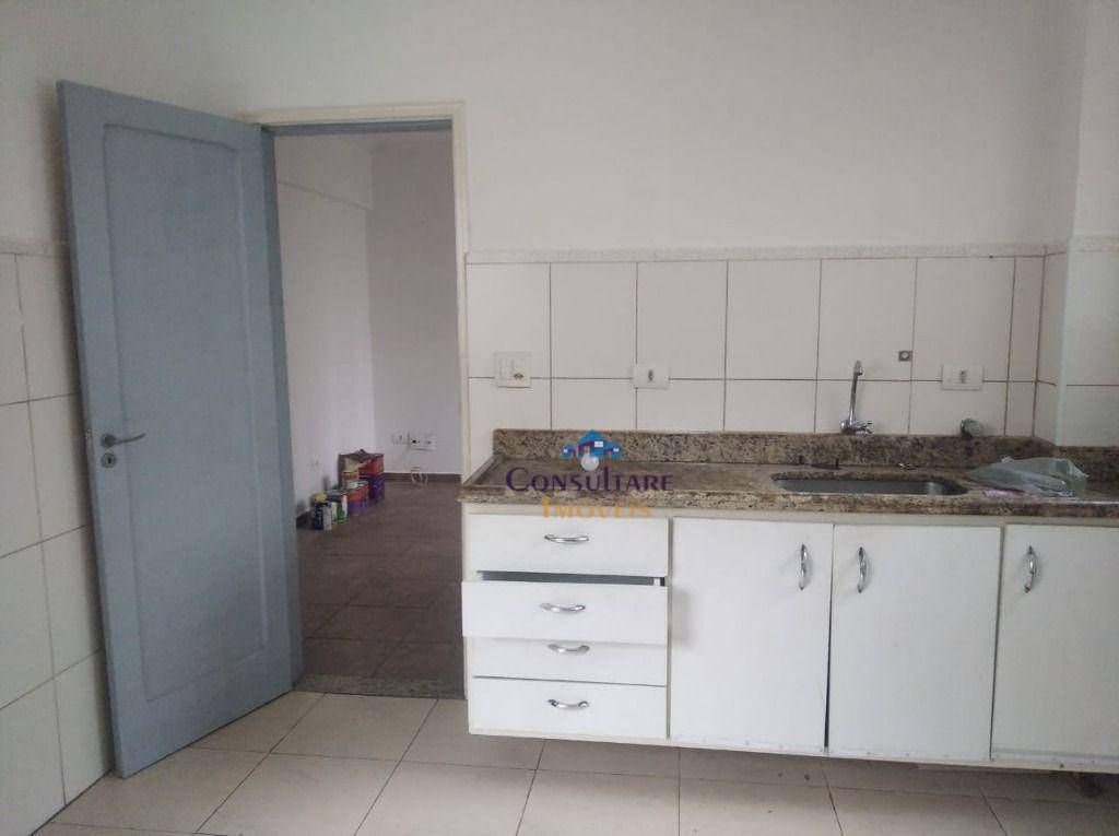 Apartamento à venda com 2 quartos, 80m² - Foto 25