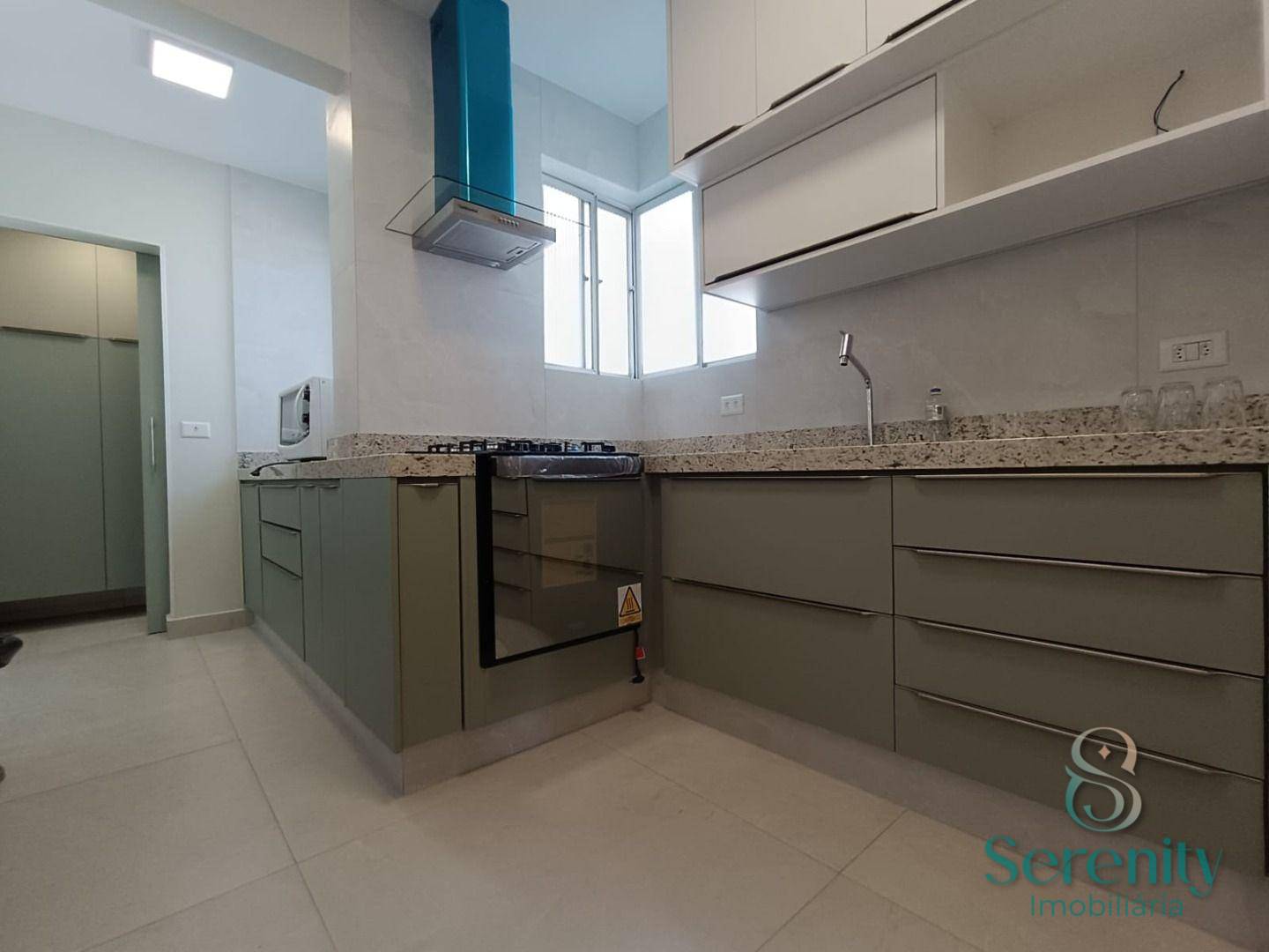 Apartamento para alugar com 3 quartos, 98m² - Foto 8