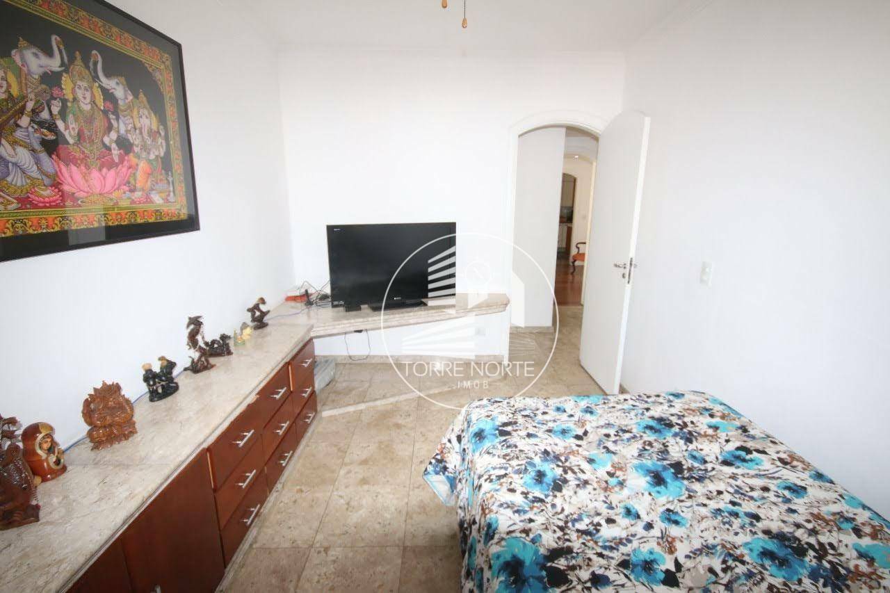 Apartamento à venda com 3 quartos, 115m² - Foto 17