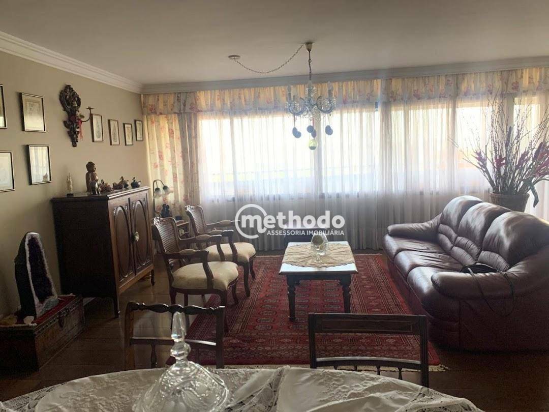 Apartamento à venda com 3 quartos, 160m² - Foto 2