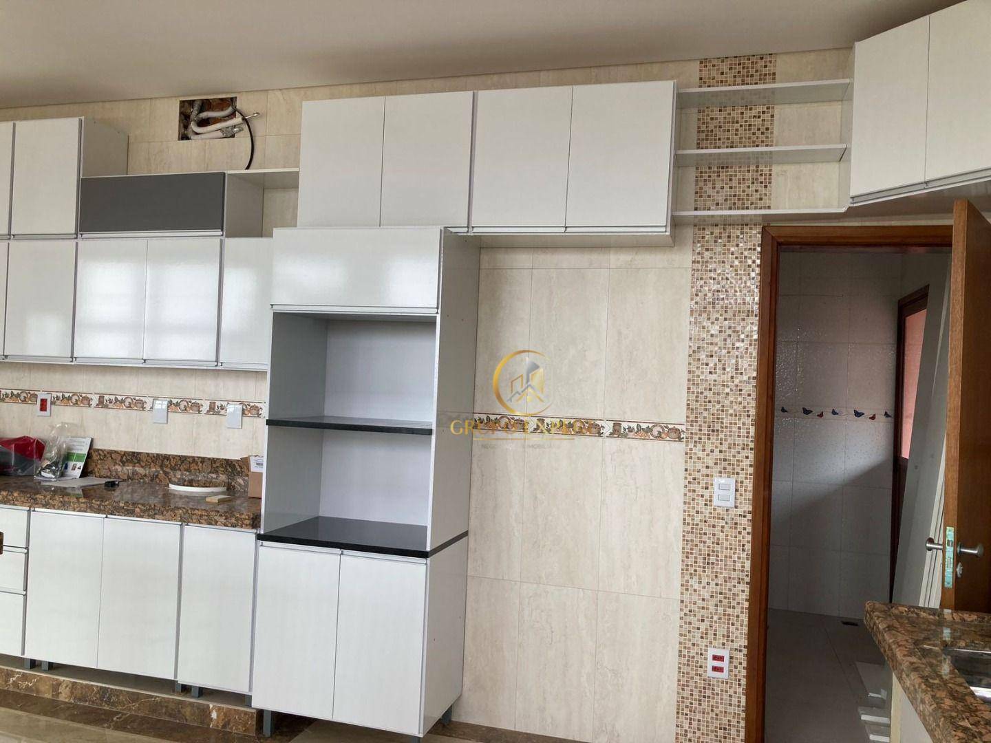 Sobrado à venda com 4 quartos, 565m² - Foto 9