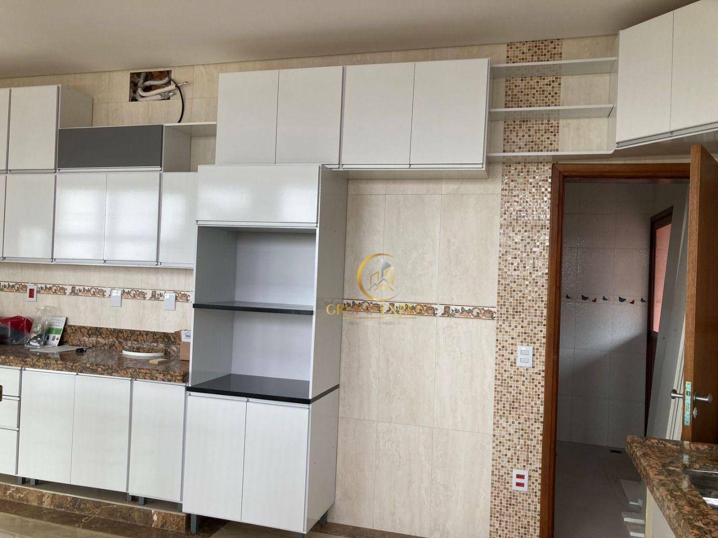 Sobrado à venda e aluguel com 4 quartos, 565m² - Foto 9