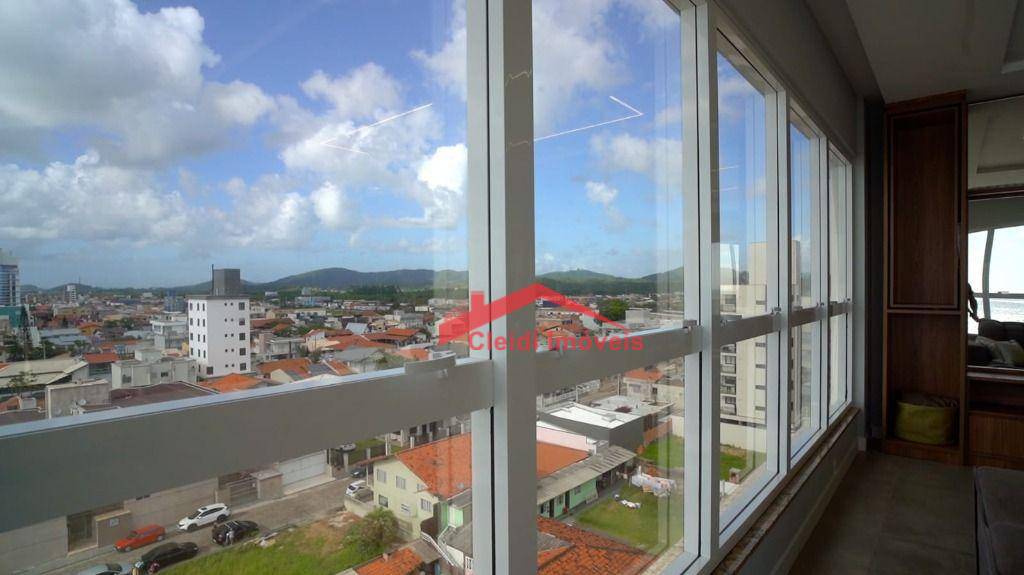 Apartamento à venda com 4 quartos, 186m² - Foto 19