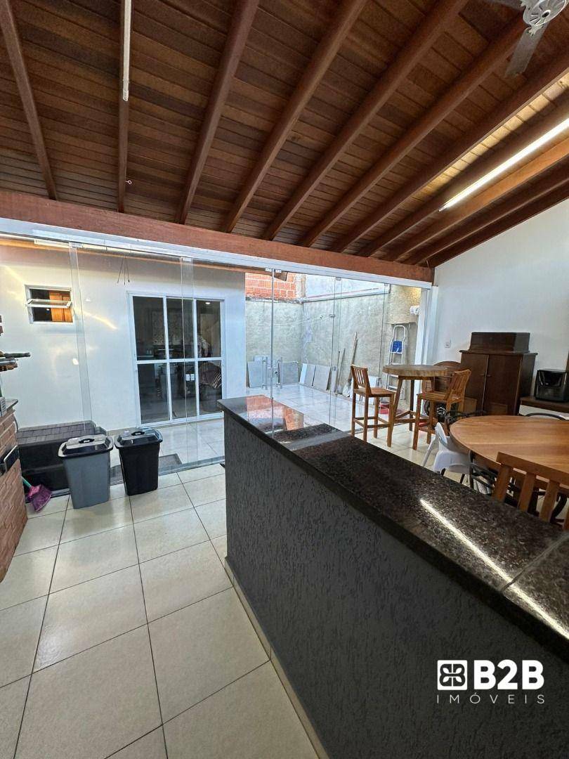 Casa à venda com 3 quartos, 125m² - Foto 18