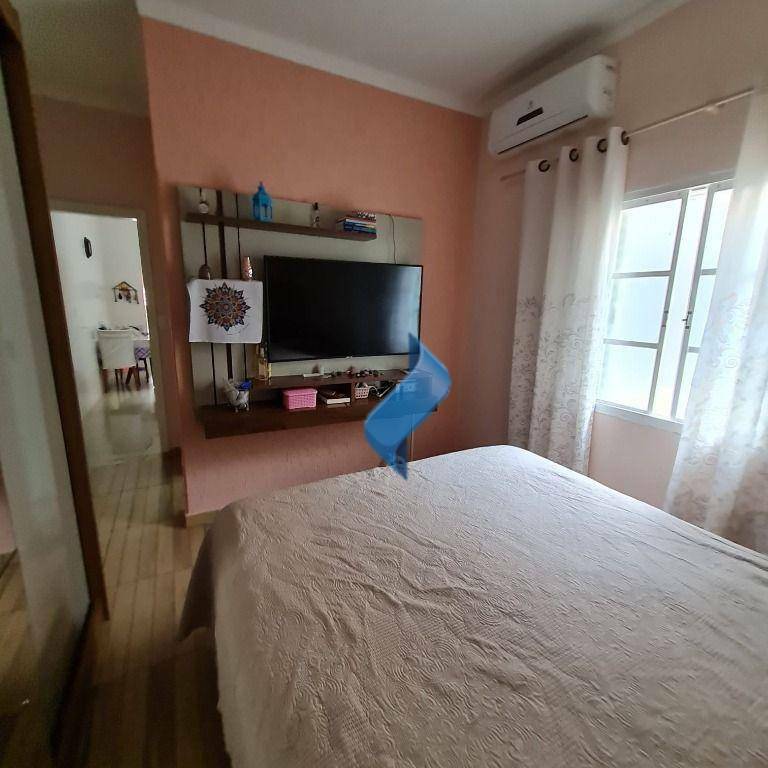 Casa à venda com 3 quartos, 150m² - Foto 14