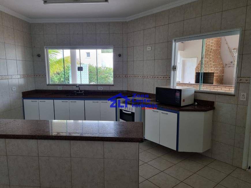 Casa à venda e aluguel com 3 quartos, 380m² - Foto 10