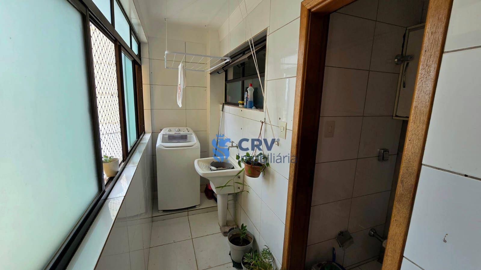 Apartamento à venda com 3 quartos, 120m² - Foto 11