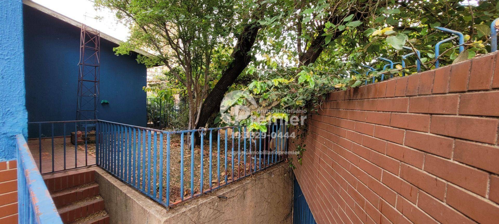 Casa à venda e aluguel com 5 quartos, 243m² - Foto 21